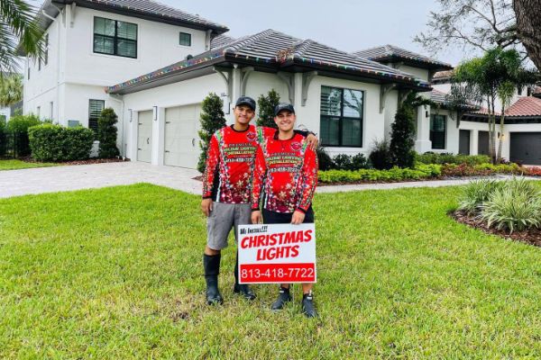 Christmas Lighting Services Company Near Me In Riverview FL