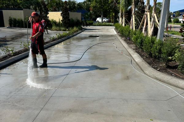Pressure Washing Services Compan Near Me In Riverview FL 87