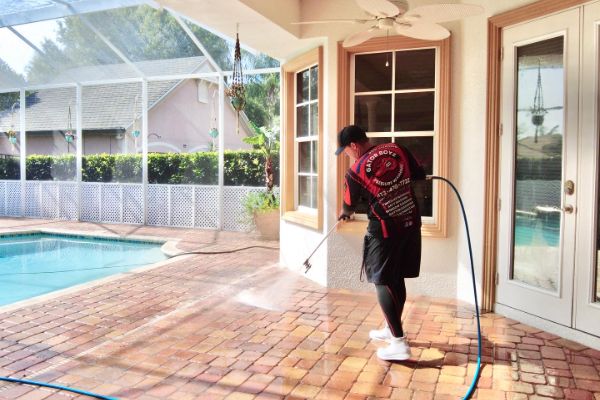 Pressure Washing Services Company Near Me In Riverview FL